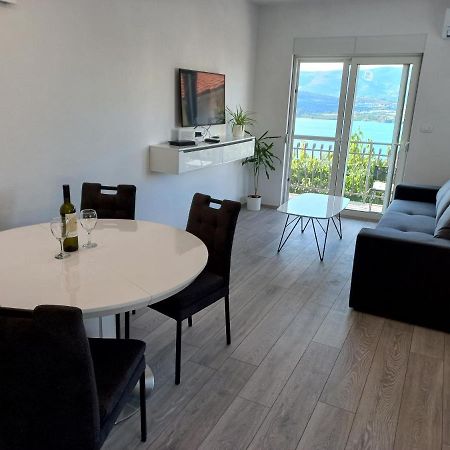 Apartment Sunset โตรกีร์ ภายนอก รูปภาพ