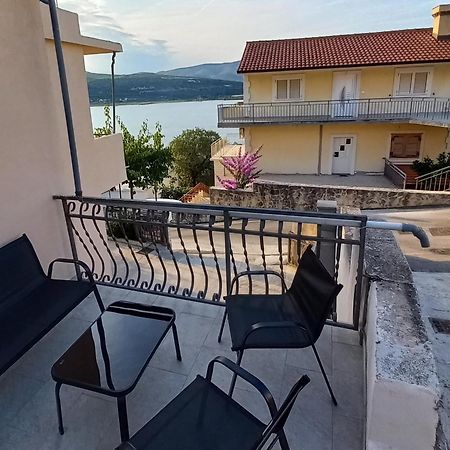 Apartment Sunset โตรกีร์ ห้อง รูปภาพ