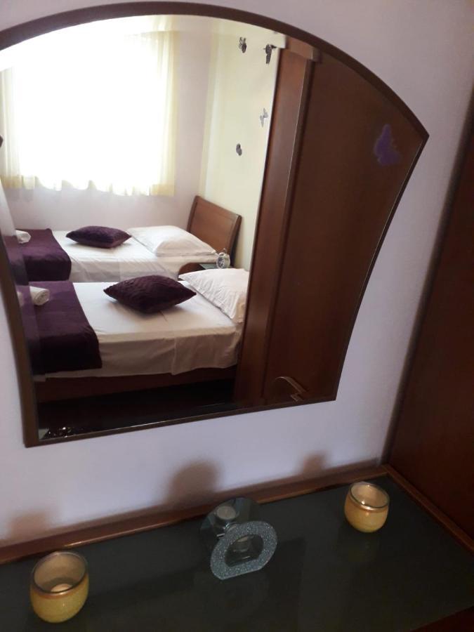 Apartment Sunset โตรกีร์ ภายนอก รูปภาพ