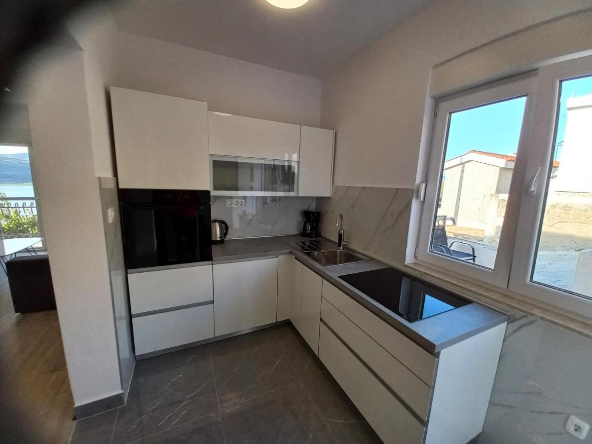 Apartment Sunset โตรกีร์ ภายนอก รูปภาพ
